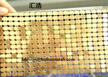 4 มม สีทอง อลูมิเนียม Sequin Mesh โลหะสําหรับตกแต่งโรงแรม
