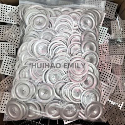สแตนเลส เปอร์เฟอเรตเบสไอโซเลชั่น Anchor Pin สําหรับผ้าใบกระจก