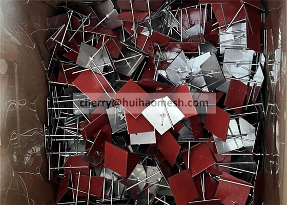 สแตนเลสเคลือบด้วยซีนก ปิ้นและเครื่องล้างผ้าประกอบกับผนังหรือเพดาน