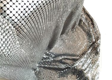 4 มม สีทอง อลูมิเนียม Sequin Mesh โลหะสําหรับตกแต่งโรงแรม