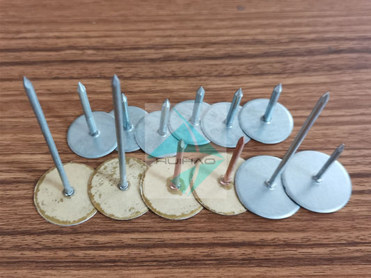 2.7mm X 30MM ความยาว Capacitor Discharge Cupped Head Weld Pins พร้อมเครื่องซักผ้าฐานหุ้มฉนวน